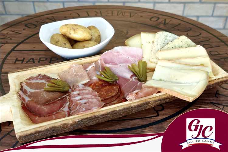 Raclette set with 4 cheeses