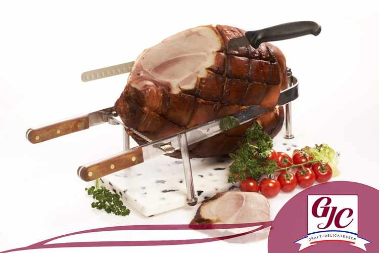 Barbecue ham in bone